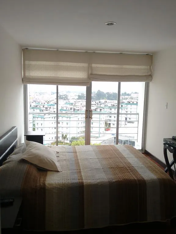 Apartment Departamentos Louvre Suites Quito