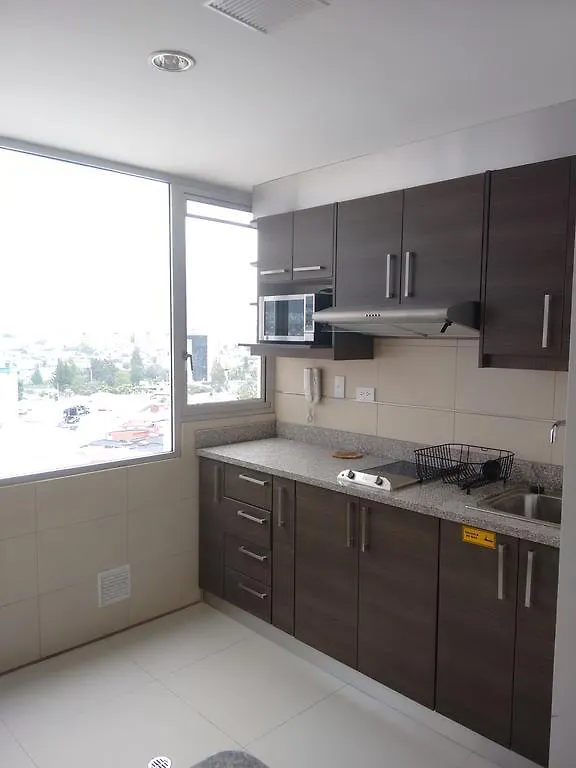 Departamentos Louvre Suites Quito